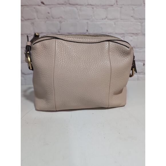 India Hicks Shift and Switch Beige Crossbody Bag Pebbled Leather Gold Hardware - Picture 8 of 16